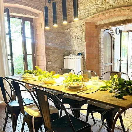 Podere Lo Scopiccio A Apartmán